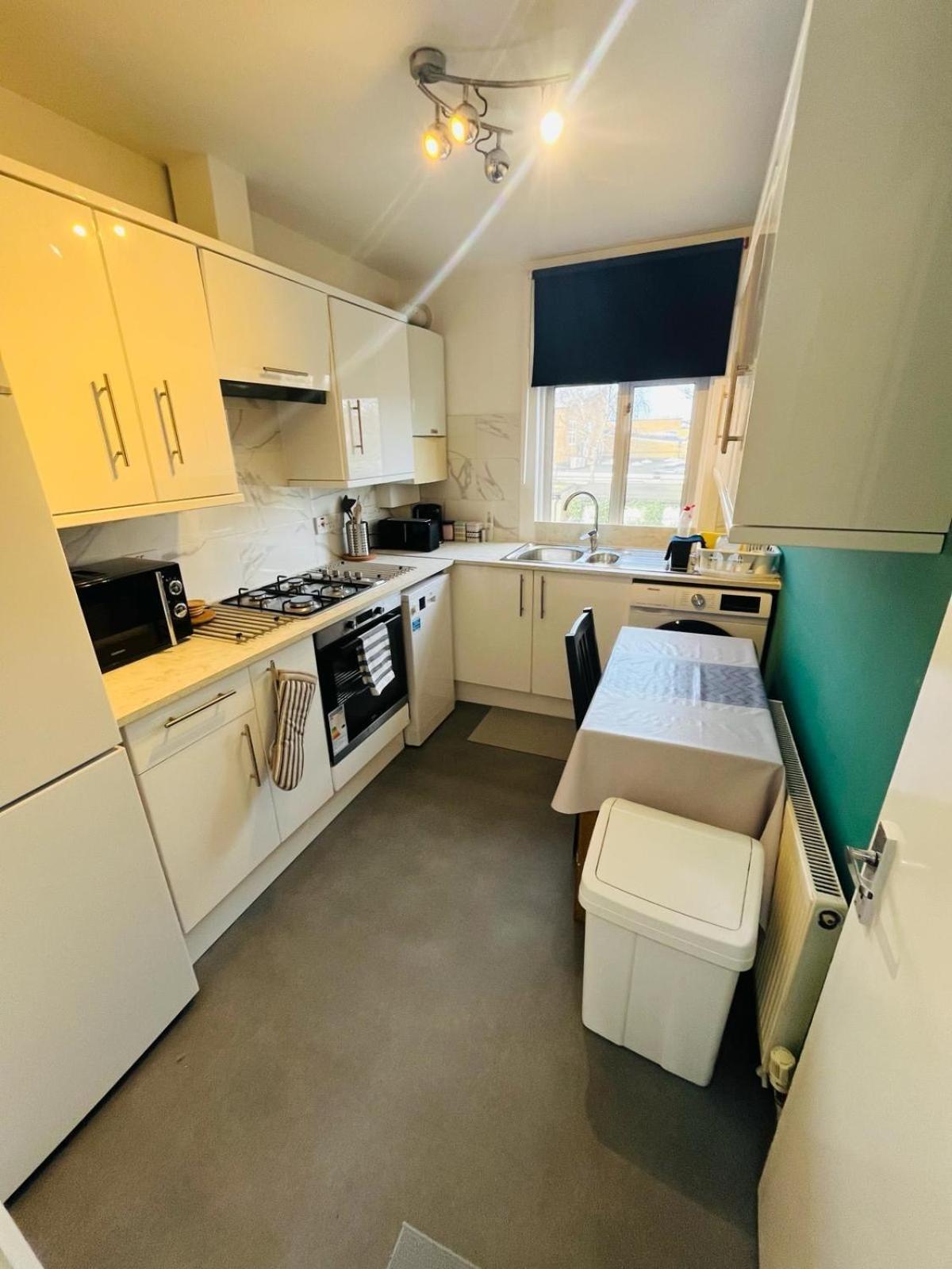 Short Stay Central London And Wembley Buitenkant foto